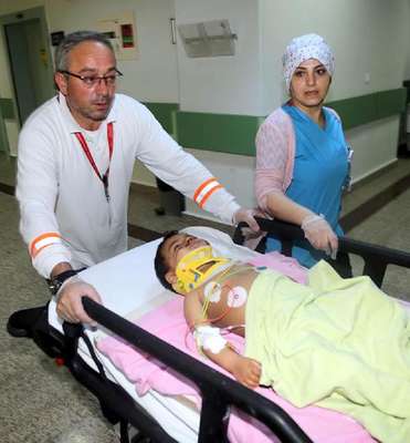 2'nci kattan düşen Iraklı çocuk ağır yaralandı