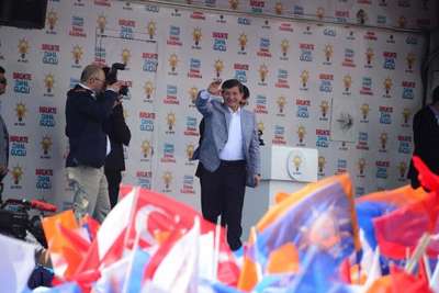 Davutoğlu: İktidar olamazsam 8 Haziran'da istifa edeceğim