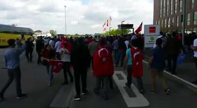 Cumhurbaşkanı'nın beklendiği Almanya'da protesto gösterisi