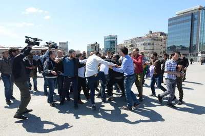 Taksim’de Ferinaz eylemine polis müdahalesi
