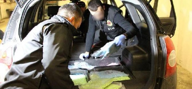 Türk sürücü 12 milyonluk uyuşturucu ile yakalandı