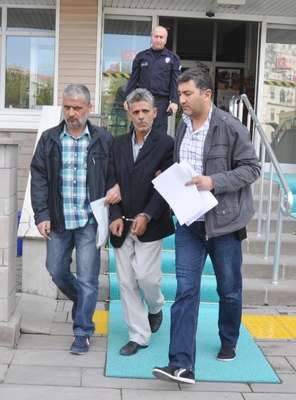 Eşini 8 yerinden bıçaklayan koca tutuklandı