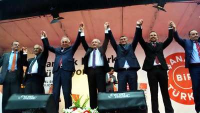 Kılıçdaroğlu, Muğla'da yağmur altında konuştu: Nasıl devlet yönetilirmiş öğreteceğim onlara