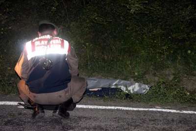 Motosikletten düştüğü iddia edilen 19 yaşındaki genç öldü