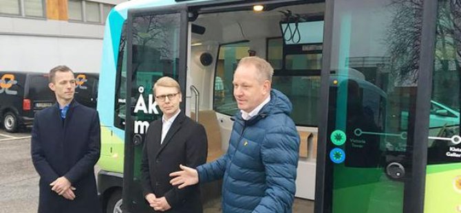 İsveç'te sürücüsüz minibüs dönemi