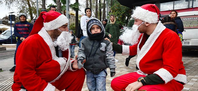 Asayişi 'Noel baba' polisler sağlayacak