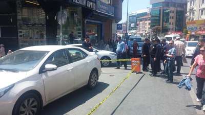 Kadına sokak ortasında silahlı saldırı