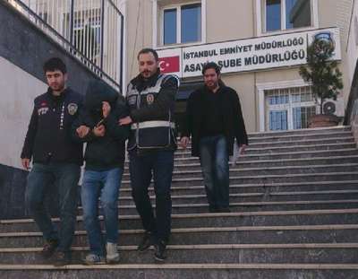Sarhoş hırsız yakalandı