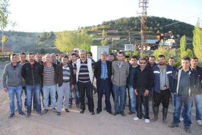 5 aydır paralarını alamayan maden işçileri iş bıraktı