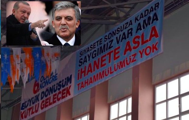 AKP kongresinde Abdullah Gül'e pankartlı mesaj