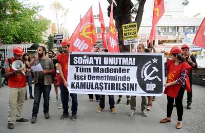 Üniversitede Soma protestosunda 10 gözaltı (2)