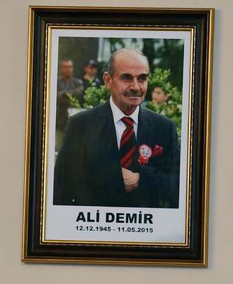 Kılıçdaroğlu'ndan eğitimci Demir'in ailesine taziye ziyareti