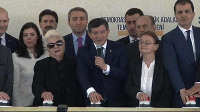 Yassıada'da "Başbakan Pozları"