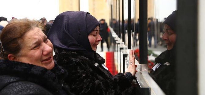 Azerbaycan'da 'Kanlı Ocak' kurbanları anılıyor