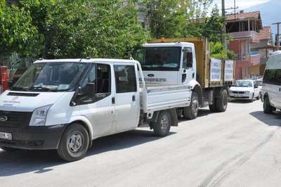 Şantiyeye tepki gösterip yol kapattılar
