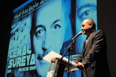Usta şair Cemal Süreya Kadıköy'de anıldı