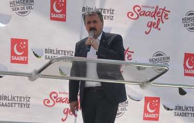 Destici: Erdoğan, iktidar değişiyor korkusuyla meydanlara iniyor