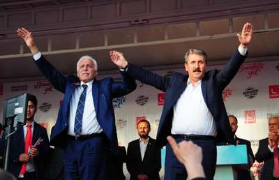 Destici: Erdoğan, iktidar değişiyor korkusuyla meydanlara iniyor (2)