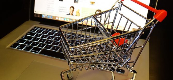 Kocasını internetten satışa çıkardı