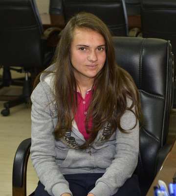 Liseli Fatma, sesleri yeniden duymaya başladı