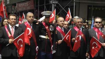 New York'ta  Türk Günü yürüyüşü