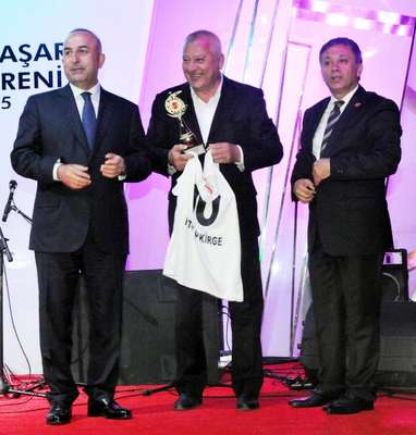Alanya'da medya başarı ödülleri sahiplerini buldu