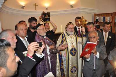 Tarihi kilisede yıllar sonra ilk nikah