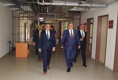 Balbay'dan cezaevi ziyareti