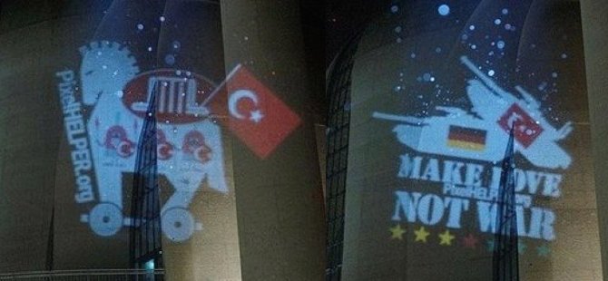 Cami duvarına lazer tuttular