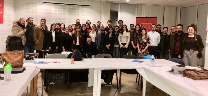 CHP'li gençler, Avrupa'da seçime hazır