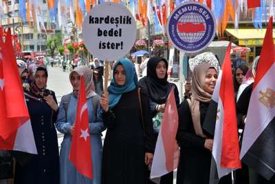 Karabük'te Mursi protestosu