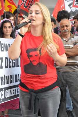 HDP'ye saldırılar protesto edildi