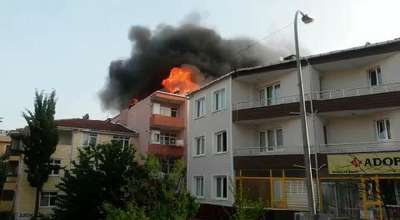 Üsküdar'da korkutan yangın