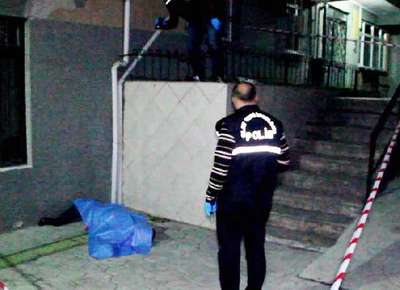 5'inci kat balkonundan düşünce öldü