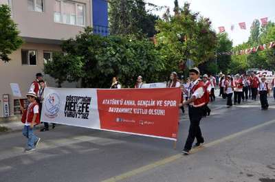 Yalova’da gençler yürüdü