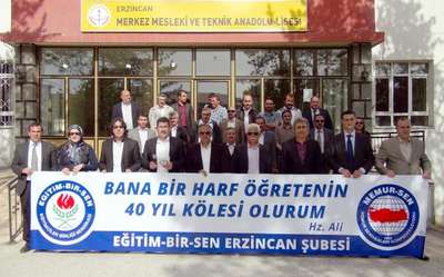 Öğrencisini koruyan öğretmene veli dayağı