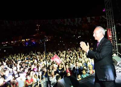 Çankaya Belediyesi'nin 19 Mayıs programına Kılıçdaroğlu sürprizi