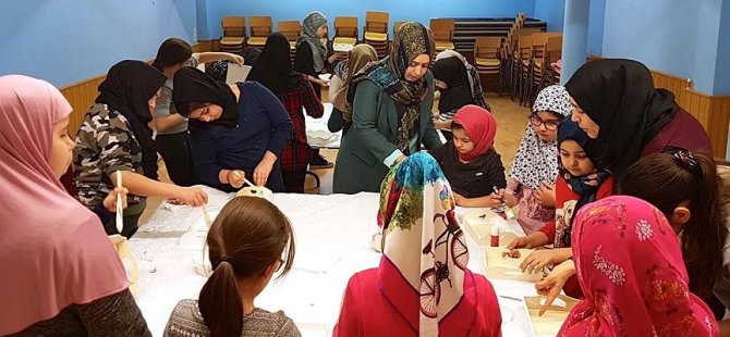 Almanya'da çocuklara İslami yemek dersi