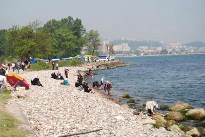 7 dalgadan atlayıp, dilek tuttular