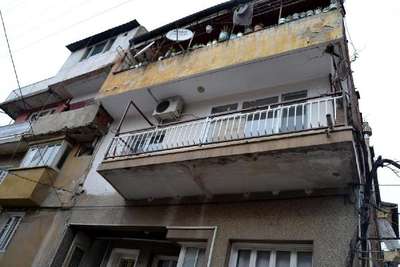 Evinde fare zehiriyle intihar etti