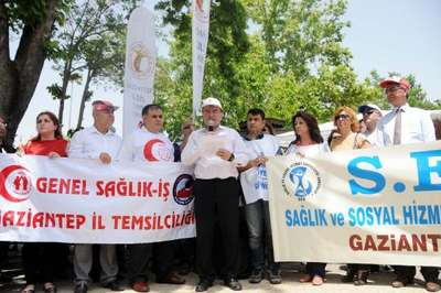Gaziantep'te sağlıkçılar iş bıraktı