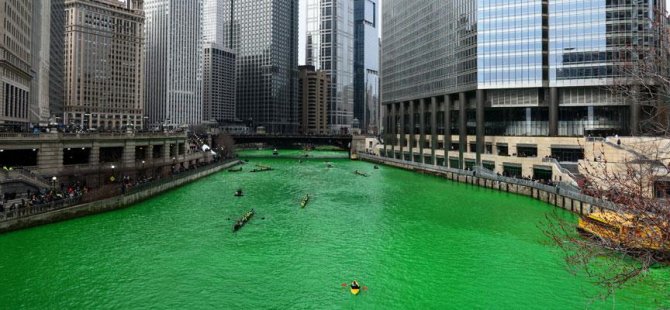 Chicago Nehri yeşile boyandı