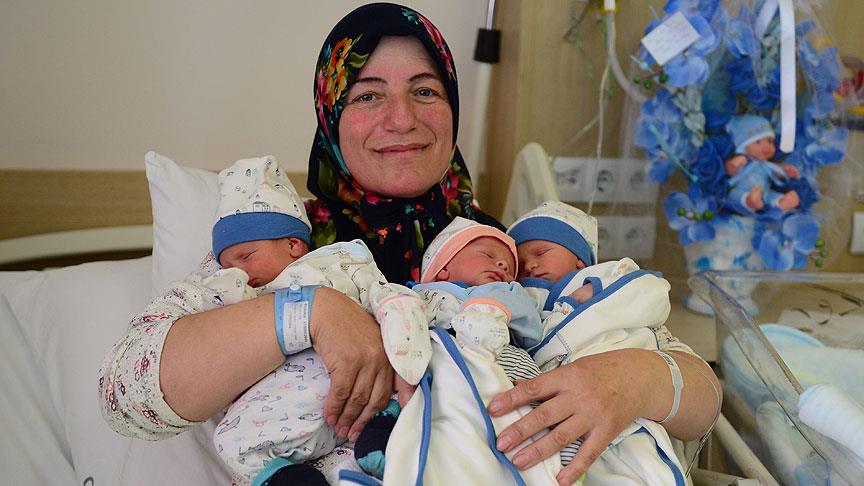 Üçüzlerine Recep, Tayyip, Erdoğan ismini verdi