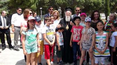 Bartholomeos Çanakkale'de 100 yıl önce can veren askerler için dua etti
