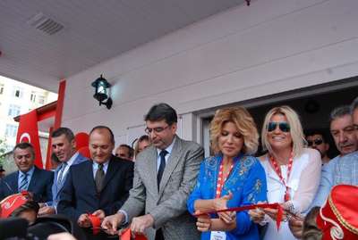 Gülben Ergen, Akşehir'de 27'nci anaokulunu açtı
