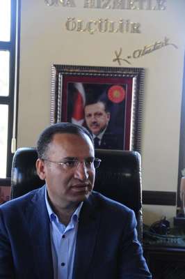 Bozdağ: Seçim vaat furyasına dönüştü