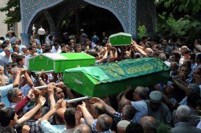 Dedesiyle ölen 4 aylık Yavuz'un ikizi Selim de kurtarılamadı (2)