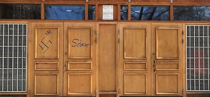 Aynı camiye 3 ayda 3. ırkçı saldırı
