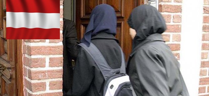 Müslüman öğrencilere terörist yakıştırması