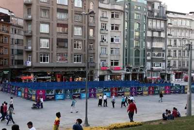 Taksim Meydanı'nda çevre düzenlemesi hazırlıkları